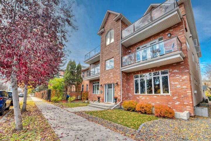 Property Photo:  814 Memorial Drive NW 202  AB T2N 3C8 