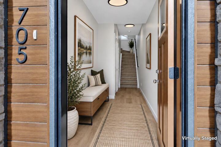 Property Photo:  30 Creekside Villas SW 705  AB T1T 1Z1 