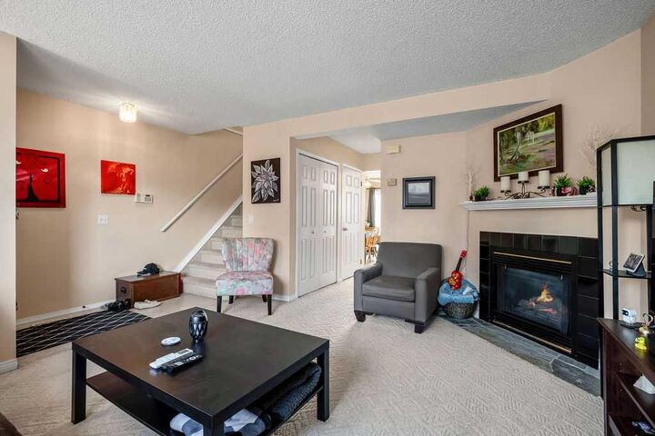 Property Photo:  237 Mt Aberdeen Circle SE  AB T2Z 2V5 