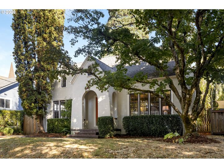 Property Photo: 3414 NE 26th Ave OR 97212