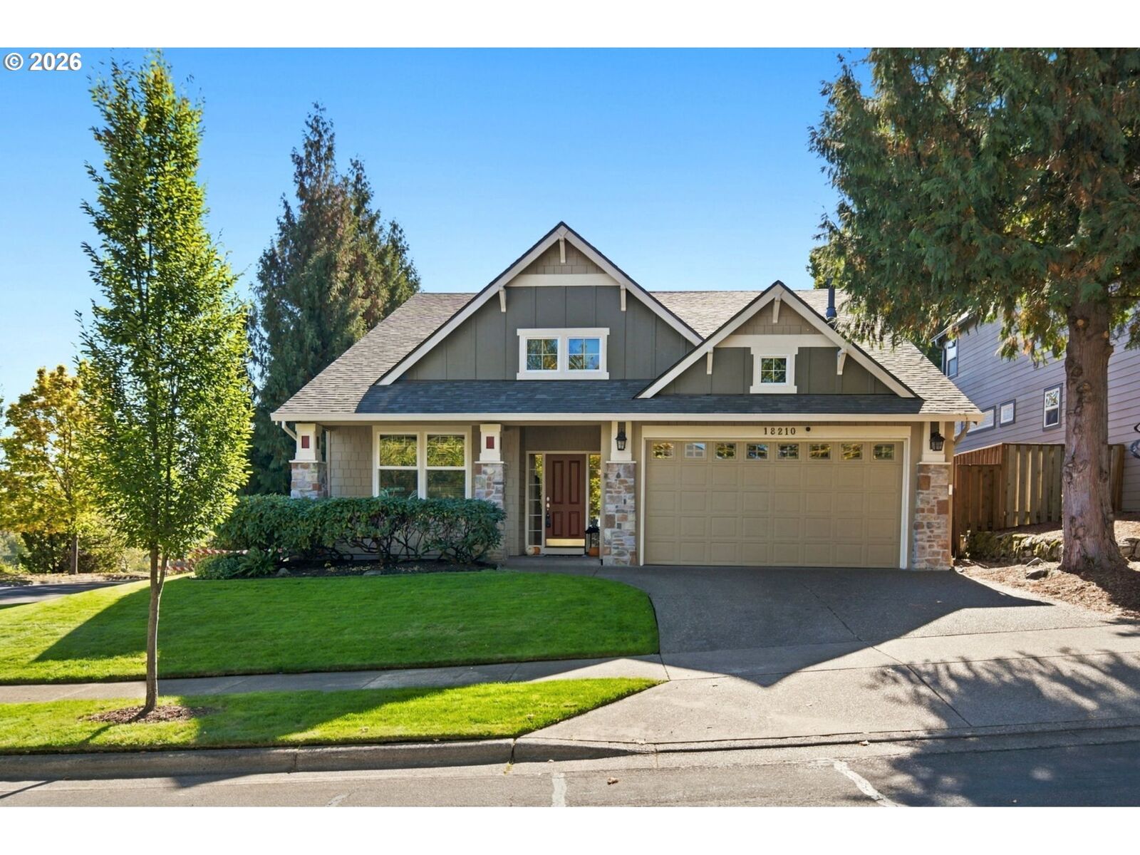 Property Photo: 18210 SW Orchard Hill Ln OR 97140