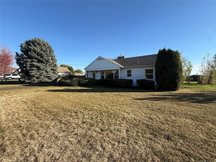 Property Photo: 100 Hill Road WA 99362