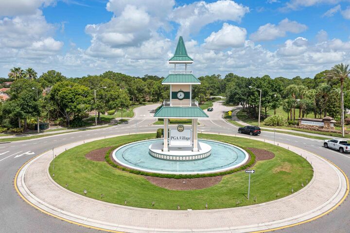 Property Photo:  10785 Grey Heron Court  FL 34986 
