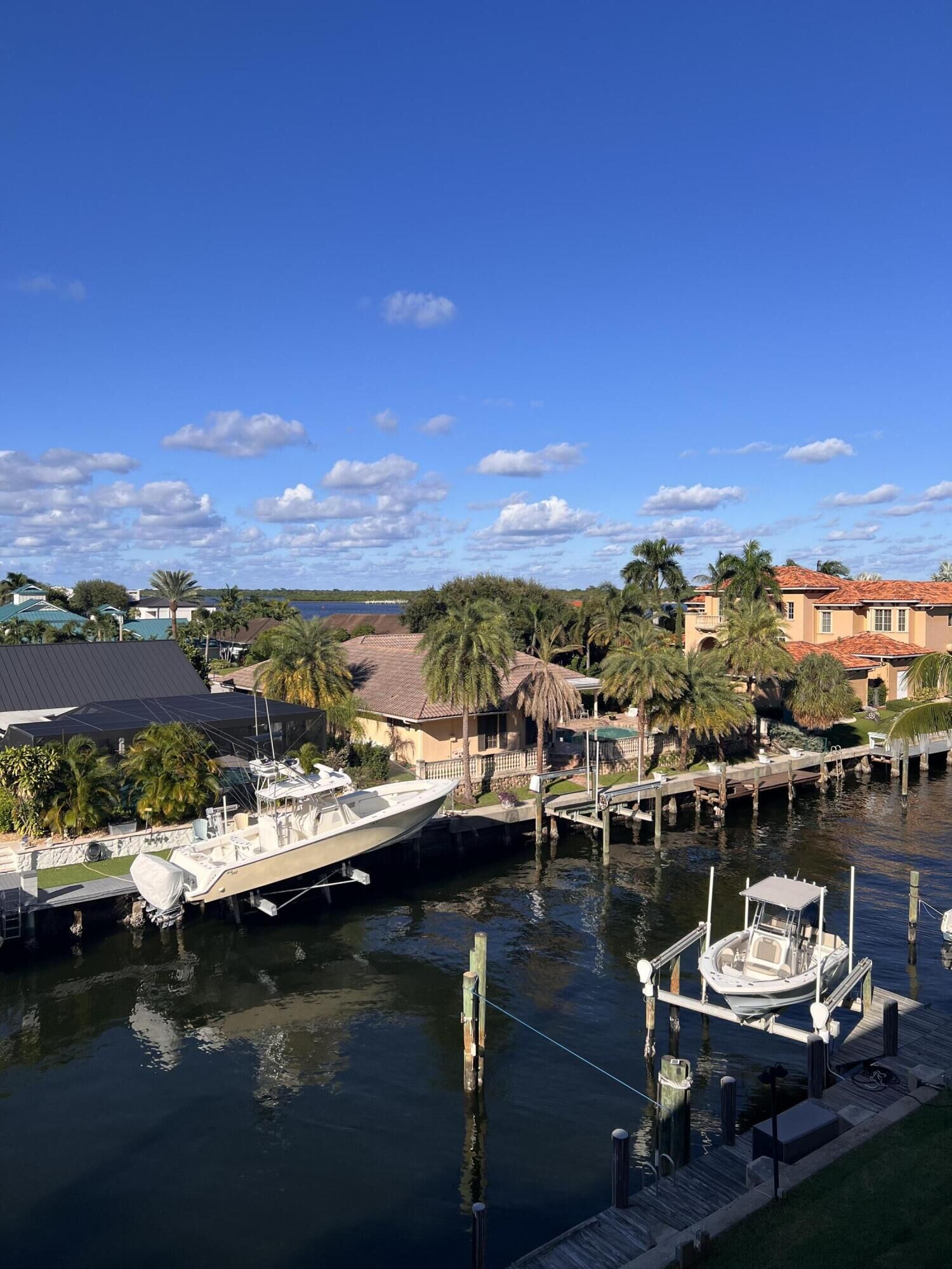 Property Photo: 109 Paradise Harbour Boulevard 412 FL 33408