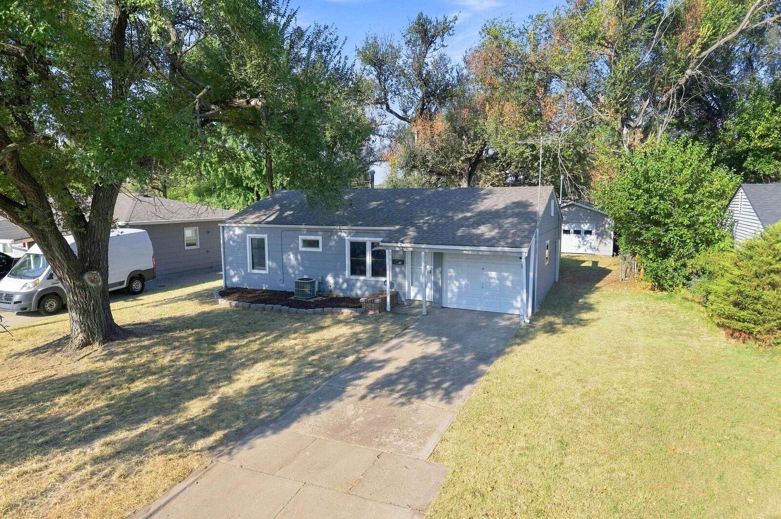 Property Photo:  3427 S Everett Ave  KS 67217 