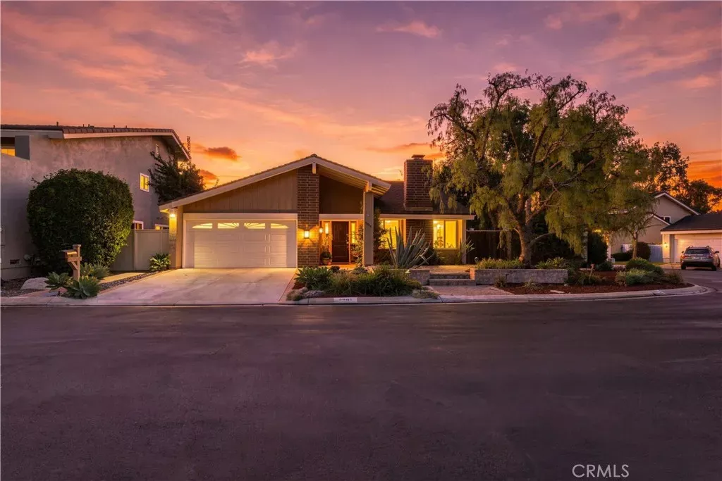 Property Photo:  5041 Corkwood  CA 92612 