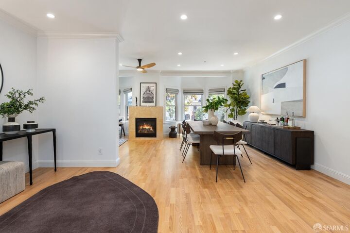 Property Photo:  2560 Bryant Street  CA 94110 