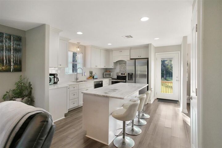 Property Photo: 3133 Blackmon Road LA 70611
