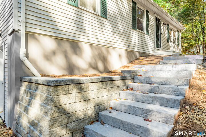 Property Photo:  298 Metcalf Road  CT 06084 