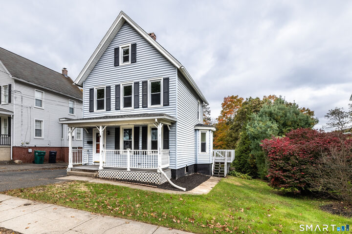 Property Photo:  33 Sanford Street  CT 06483 