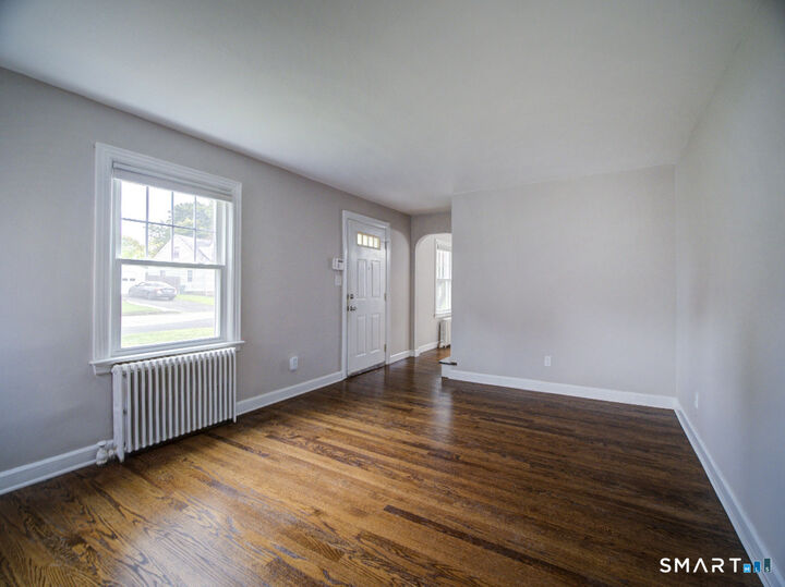 Property Photo: 212 Dorrance Street CT 06518