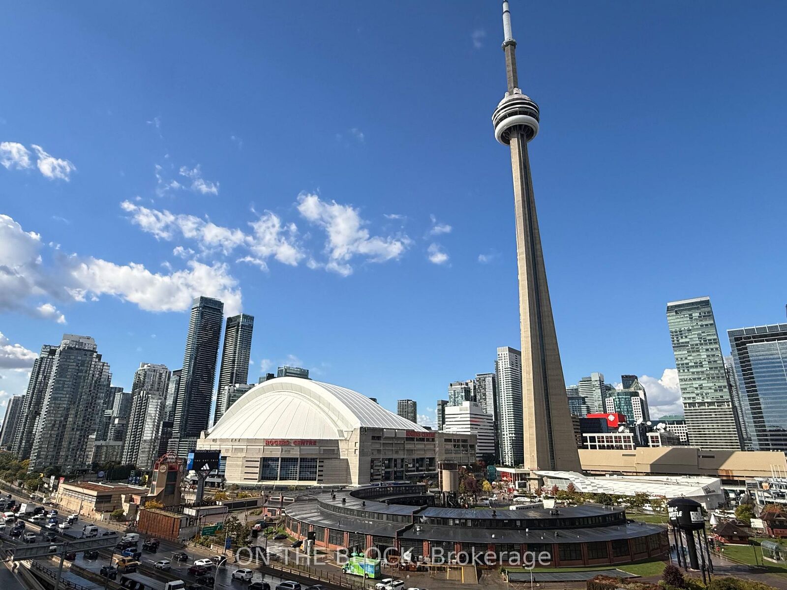 Property Photo:  230 Queens Quay W 1515  ON M5J 2Y7 