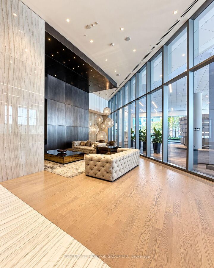 Property Photo:  88 Harbour Street 7001  ON M5J 1B7 