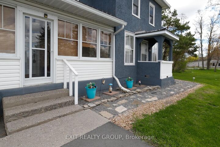 Property Photo:  11368 Hwy 62 N/A  ON K0K 2K0 