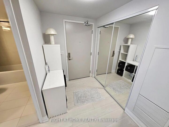 Property Photo:  30 Gibbs Road 3001  ON M9B 0E4 