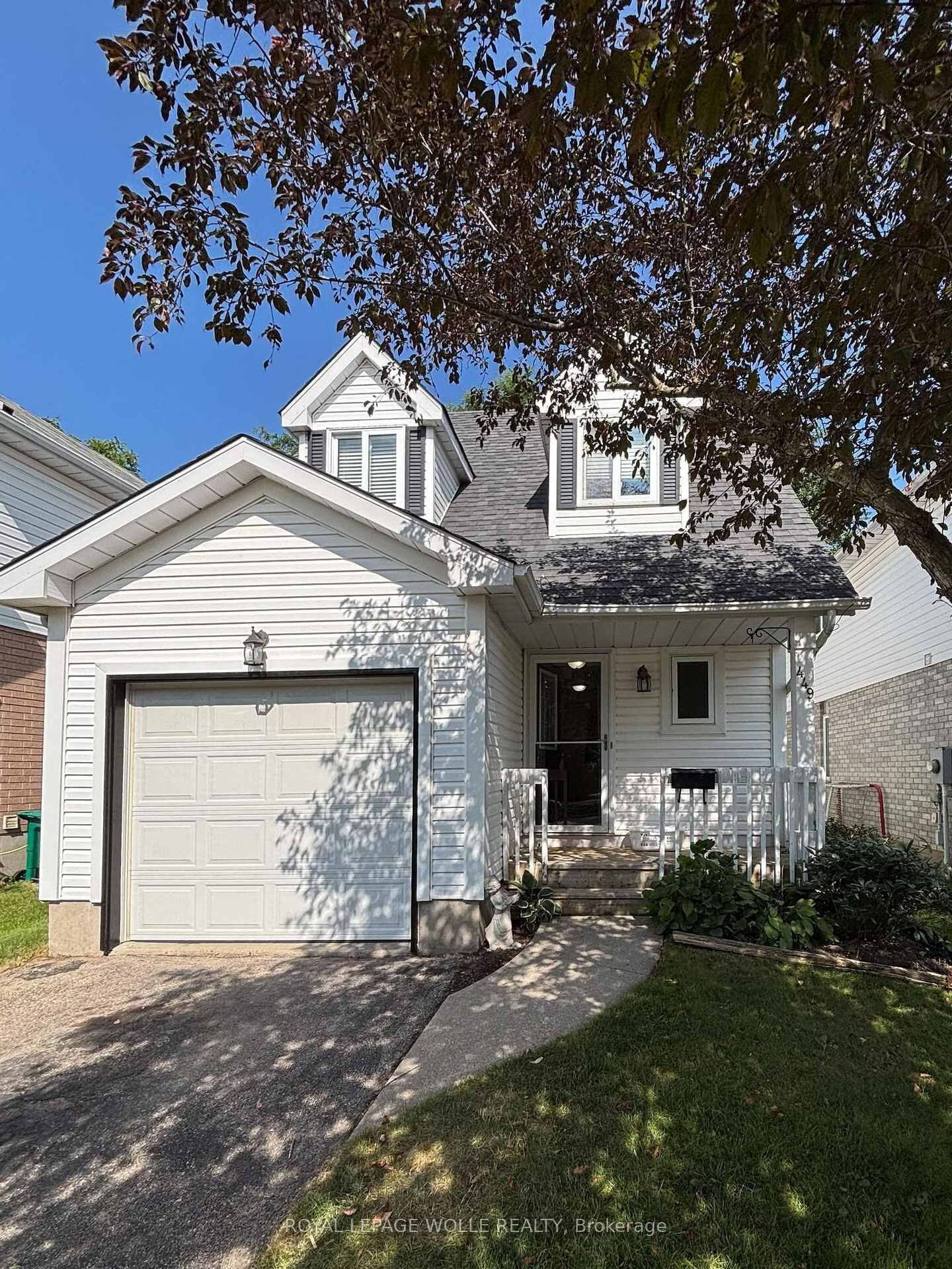 Property Photo:  449 Exmoor Street  ON N2K 3T7 