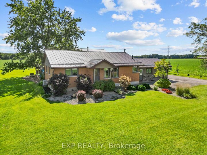 Property Photo:  9221 Hickory Drive  ON N7G 3H3 