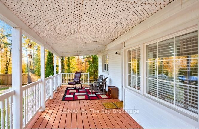 Property Photo:  646 River Road E  ON L9Z 2M3 