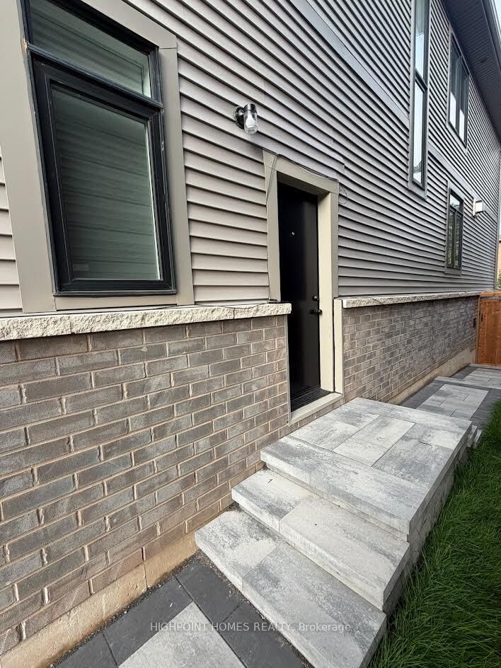 Property Photo:  71 Starfire Crescent Bsmt  ON L8E 0K8 