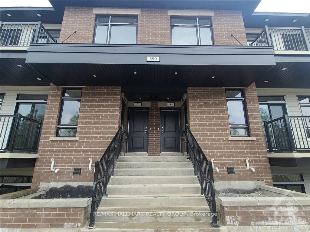 Property Photo:  390 Rolling Meadows Crescent C  ON K1W 0A7 
