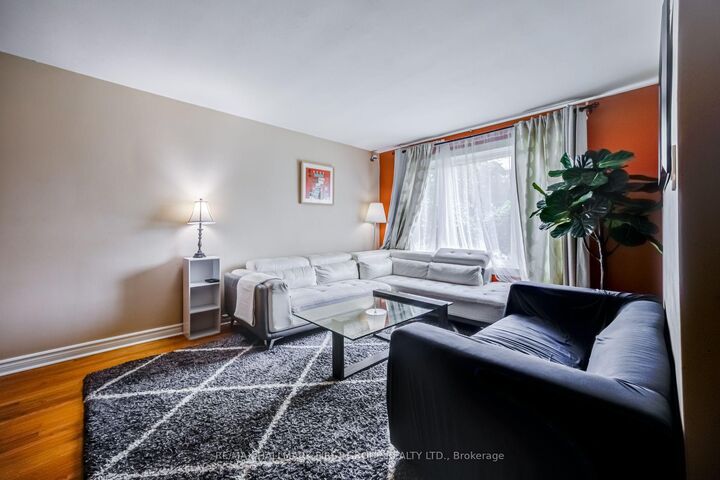 Property Photo: 180 Sherwood Avenue ON L1G 3L8