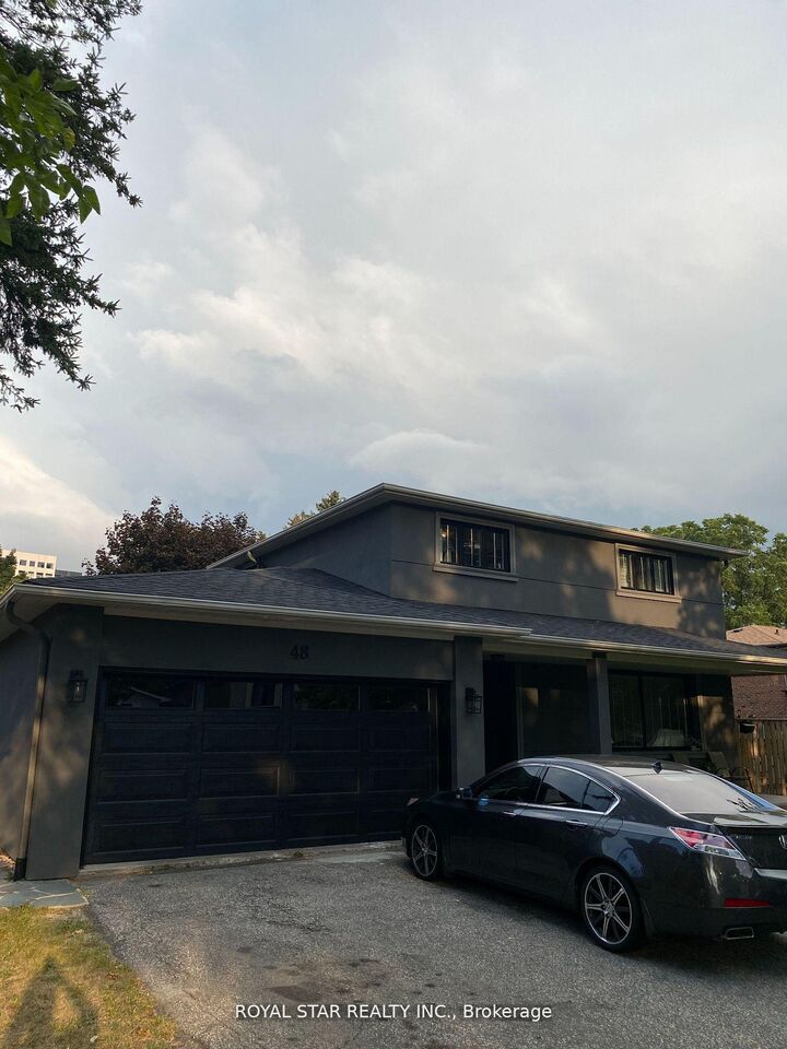 Property Photo:  48 Sunnywood Crescent Bsmt  ON L4C 6W3 