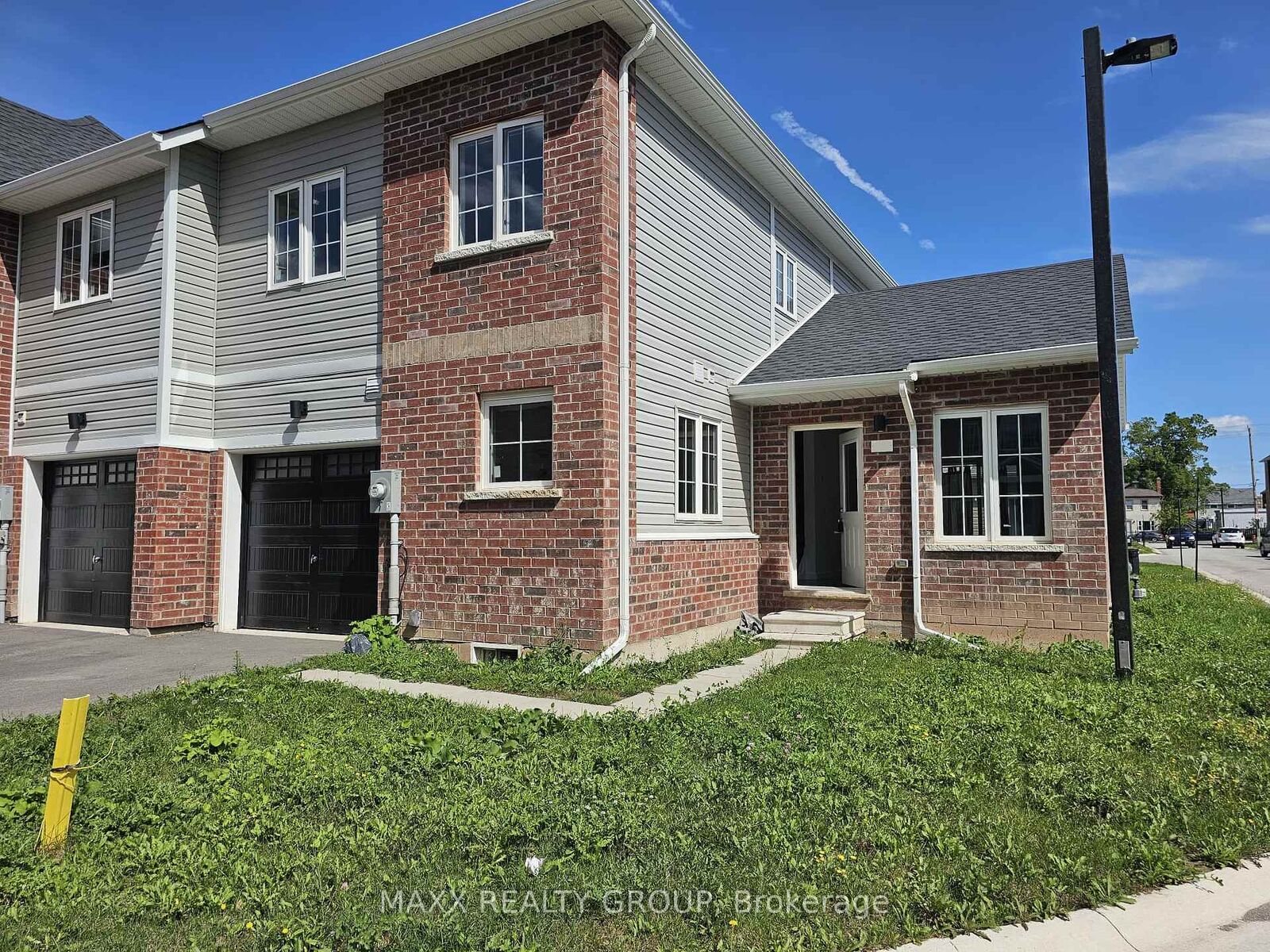 Property Photo:  122 Highriver Trail 36  ON L3C 0H6 