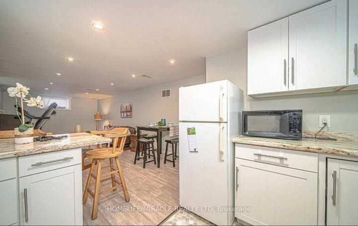 Property Photo: 454 Stevenson Road N Basement ON L1J 5N6