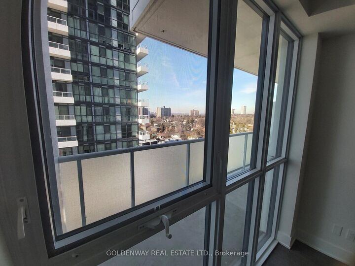 Property Photo:  188 Fairview Mall Drive 901  ON M2J 4T1 