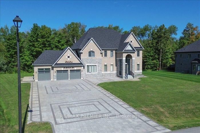 Property Photo:  26 Birchwood Lane  ON L0M 1B1 