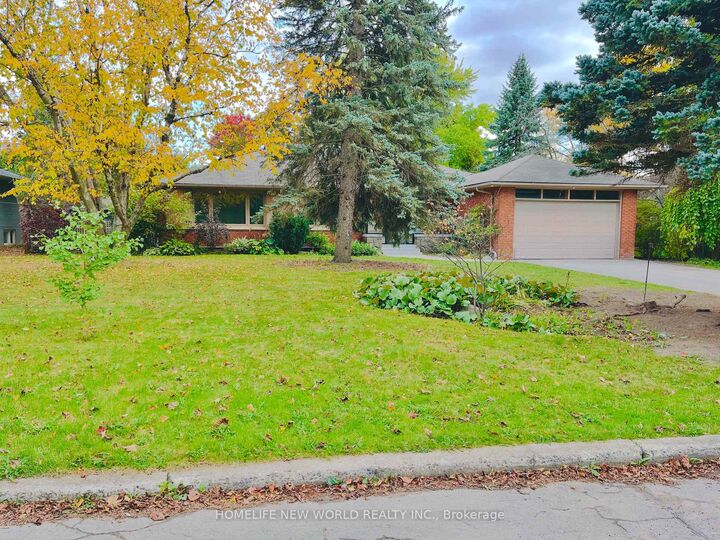 Property Photo:  14 Rollscourt Drive  ON M2L 1X5 