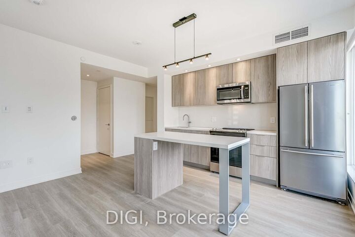 Property Photo:  120 Ontario Street Q817  ON M5A 1C4 