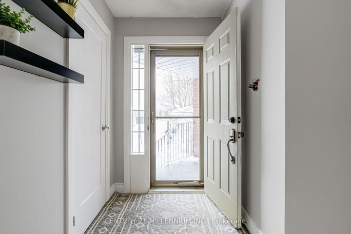 Property Photo:  239 Lisa Marie Drive  ON L9W 4P6 