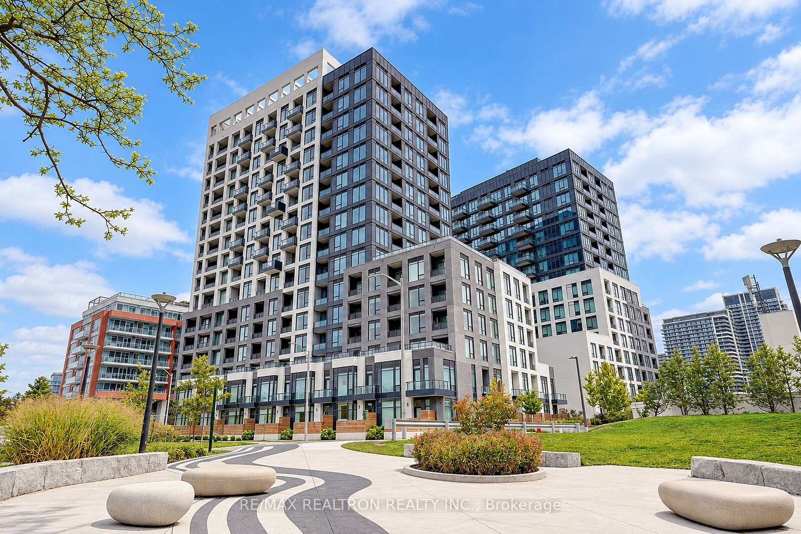 Property Photo:  3 Rosewater Street 202W  ON L4C 5T6 