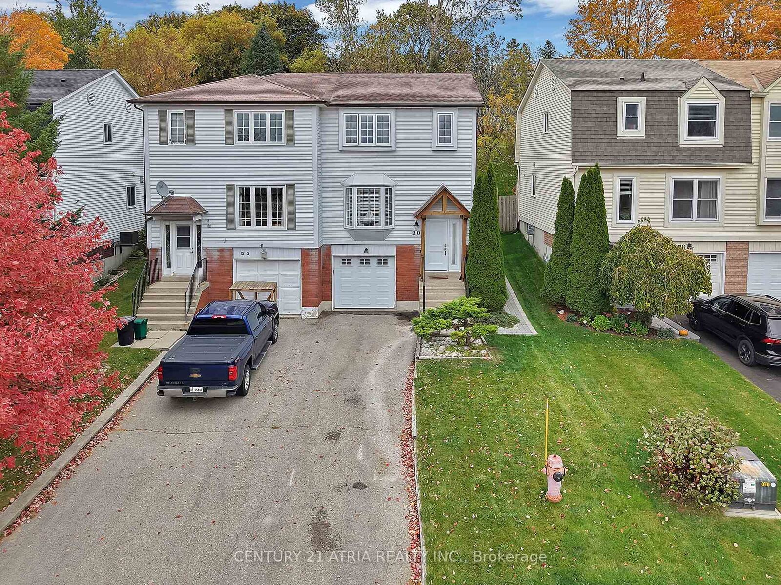 Property Photo:  20 Lakeview Court  ON L9W 4P2 