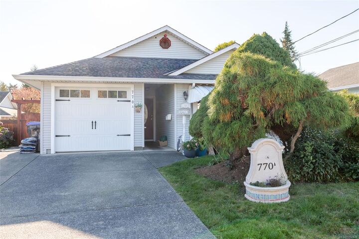 Property Photo: 770 Park Pl #A BC V9N 8K6