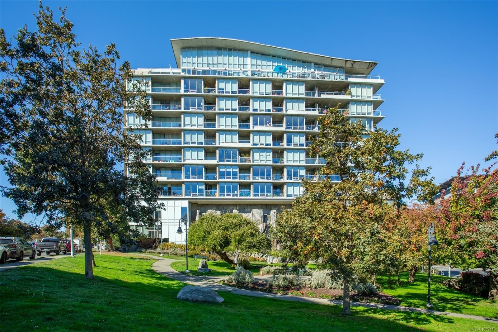 Property Photo:  160 Wilson St #805  BC V9A 7P9 