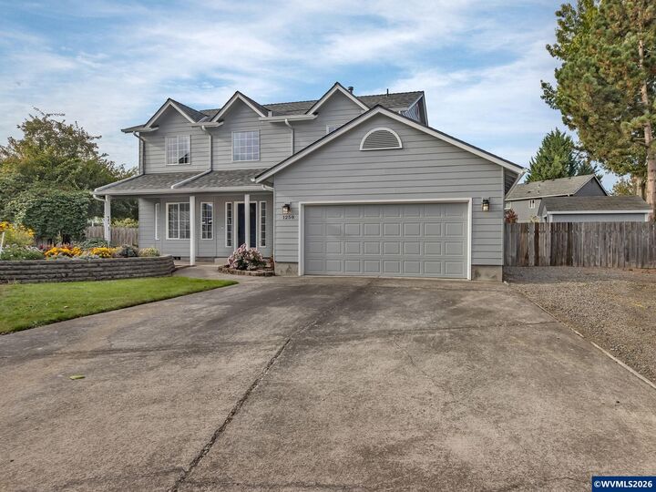 Property Photo:  1250 Horizon Ridge Ct NE  OR 97303 
