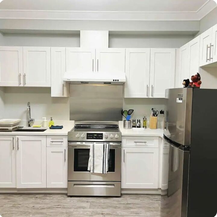 Property Photo:  
