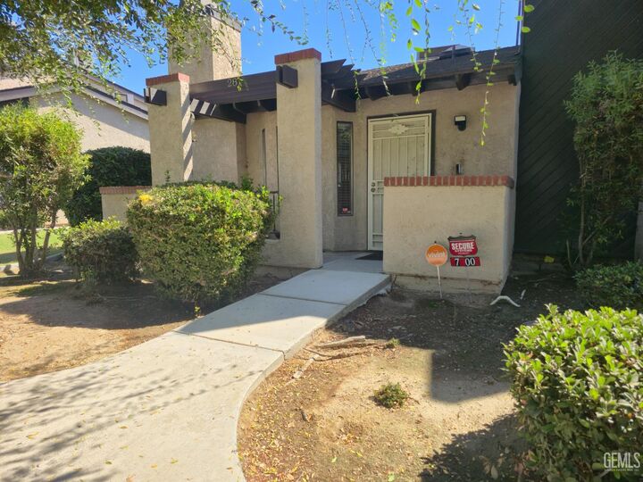 Property Photo:  7800 Westfield Road 28  CA 93309 