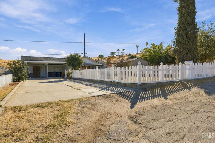 Property Photo: