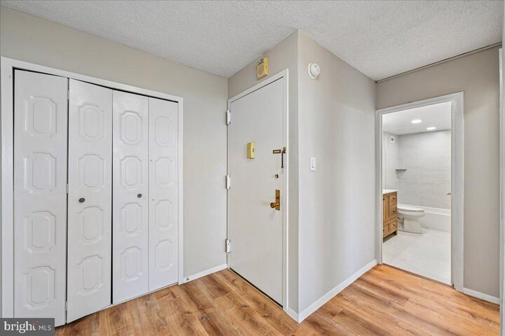 Property Photo: 5225 Pooks Hill Road 1328N MD 20814