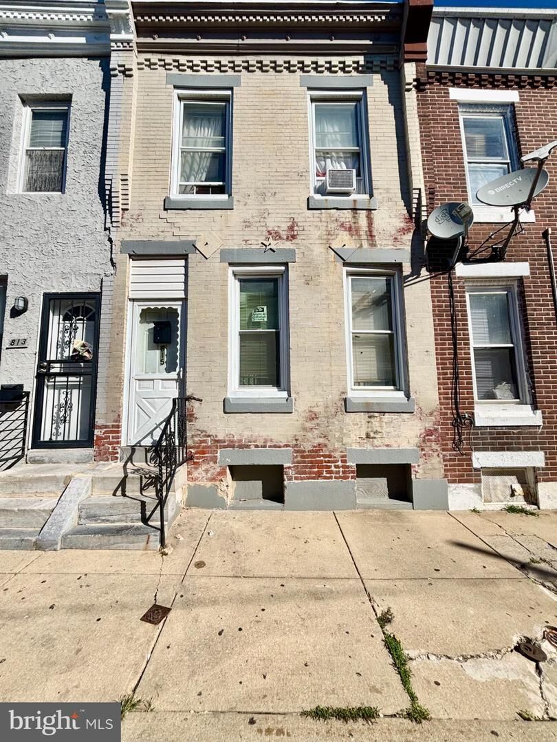 Property Photo:  815 E Hilton Street  PA 19134 
