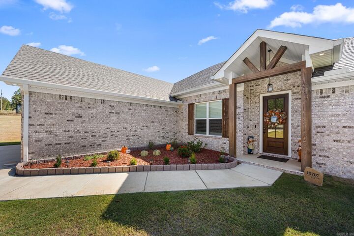 Property Photo:  10707 W Miller Sardis Road  AR 72011 