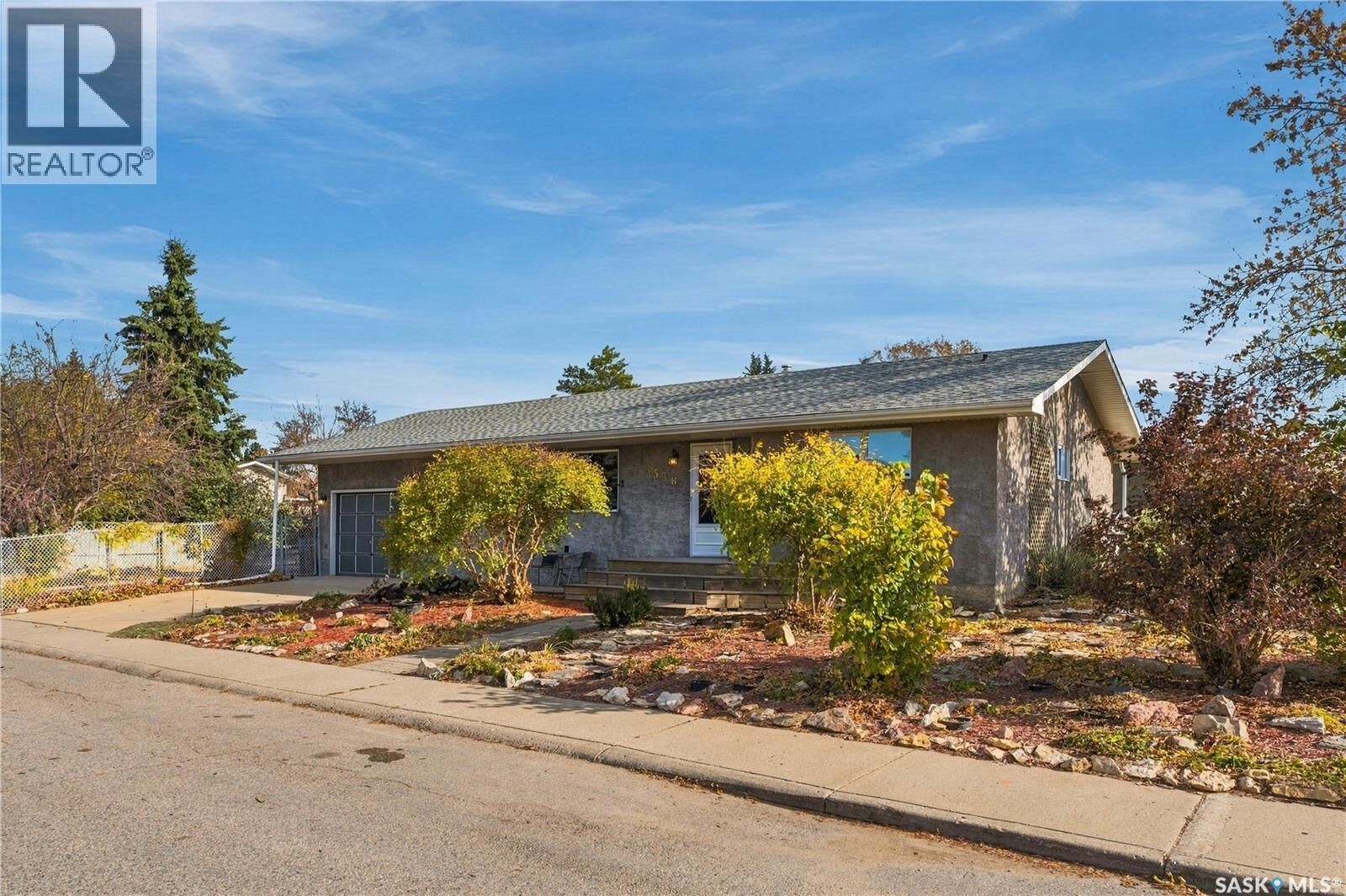 Property Photo: 3538 Centennial Drive SK S7L 5C2