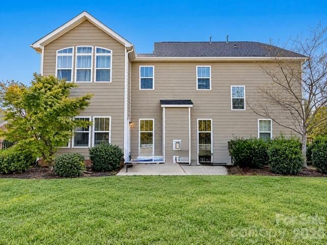 Property Photo:  2014 Seefin Court  NC 28079 