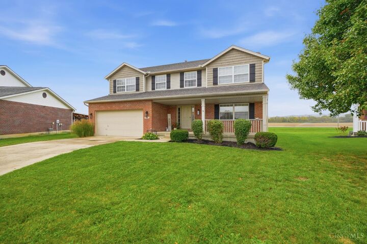 Property Photo: 978 Heritage Court OH 45067