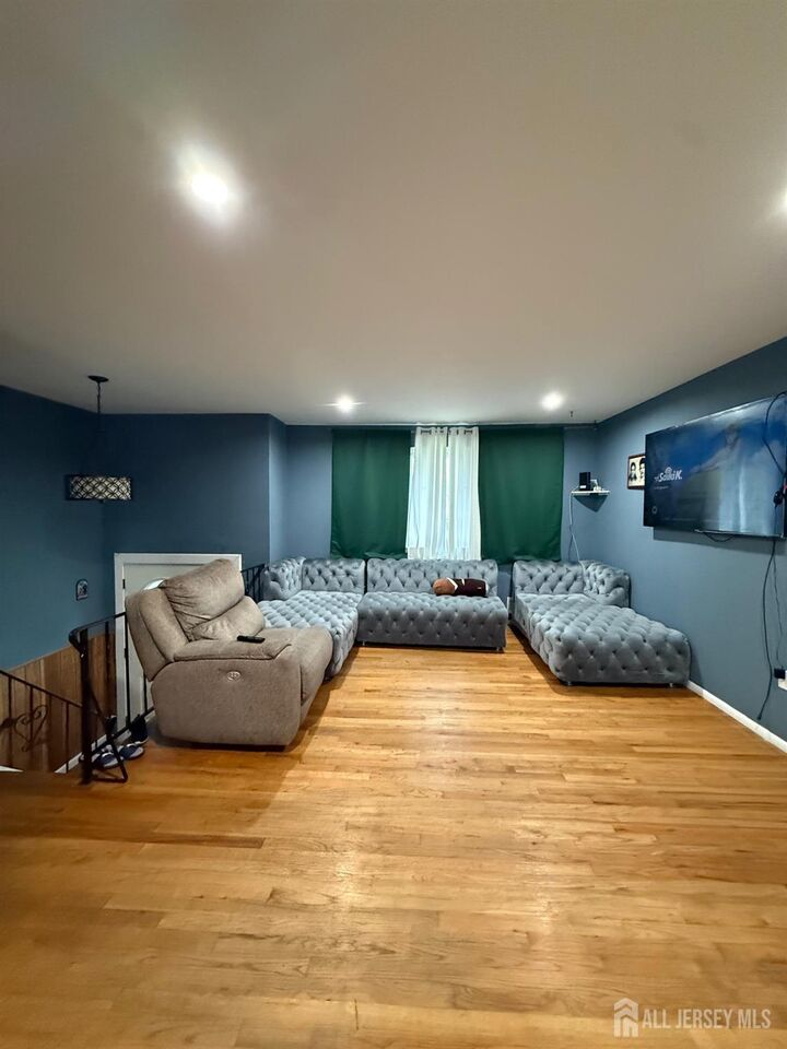 Property Photo:  53 Curtis Avenue  NJ 08854 