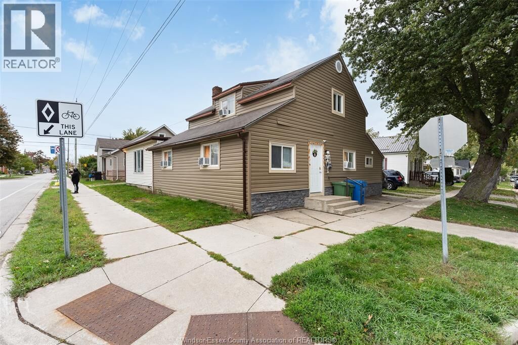 Property Photo: 23 Askew Street ON N8H 1X4