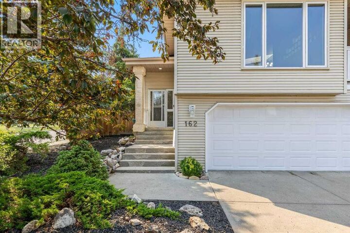 Property Photo: 162 Millbank Hill Southwest AB T2Y 2Z2